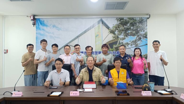 警媒攜手守護城市安全 高雄市新聞從業聯盟總會參訪鳳山分局